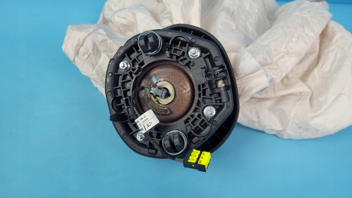 фото №10, Bmw 2' f44 218d 21r подушка водителя подушка 5a24b16