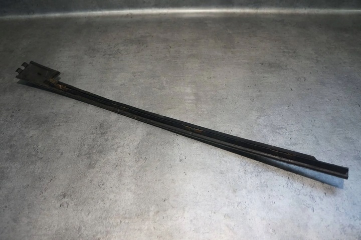 фото №1, Планка левая стёкла лобовой передний jeep compass 05182561