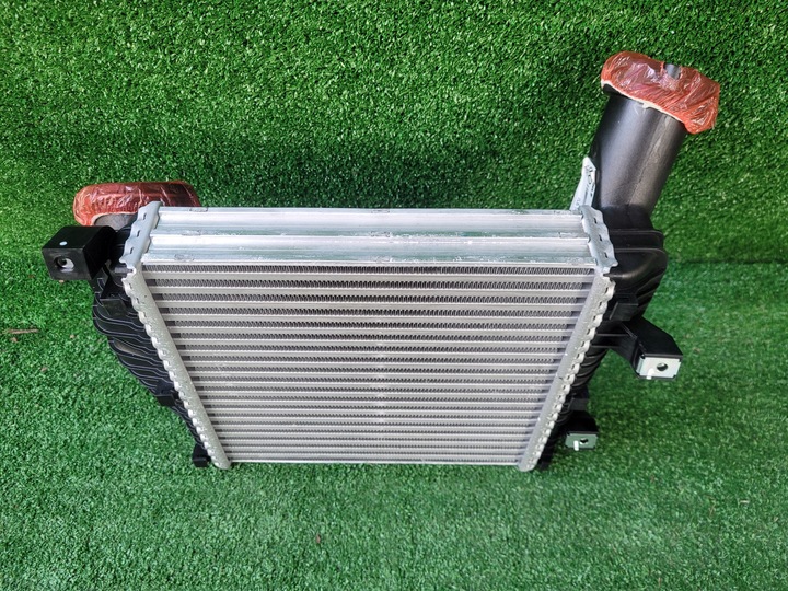 фото №5, Porsche cayenne q7 vw touareg інтеркулер радіаторів повітря 7l6145803h