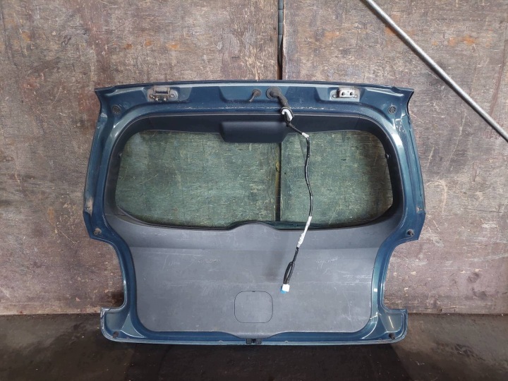 фото №13, Комплектний зад кришка бампер лампи toyota auris i hb 5d 8t8 id: 236465