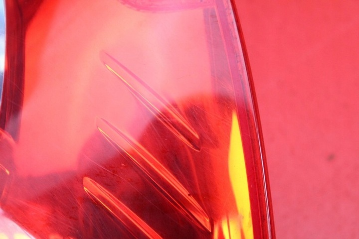 фото №7, Лампа левая зад задняя 8200700046 renault thalia 2 ii 08-12