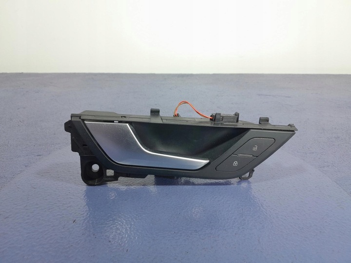 фото №1, Audi a6 c8 ручка перед передних левых внутренняя 4k0837019