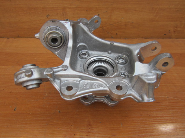 фото №13, Bmw 3 g20 g21 2.0d поворотна опора зад задня права 6878623