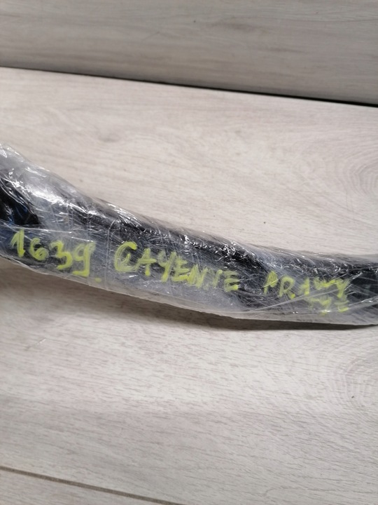 фото №8, Porsche cayenne планка крило права зад 7l5853818d