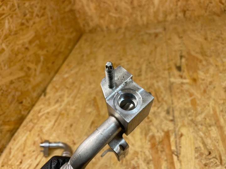 фото №10, Шланг трубка шланг кондиционера mercedes eqa eqb w243 h243 a2438307400