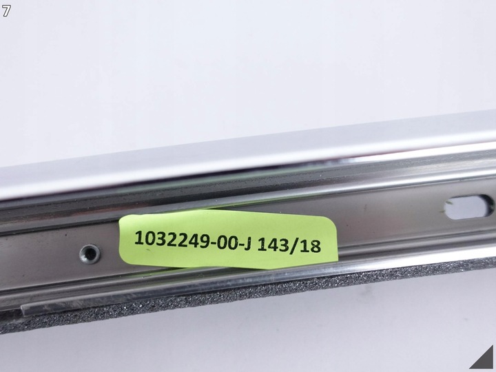 фото №8, Tesla модель x 15- дверь планка хром левый зад