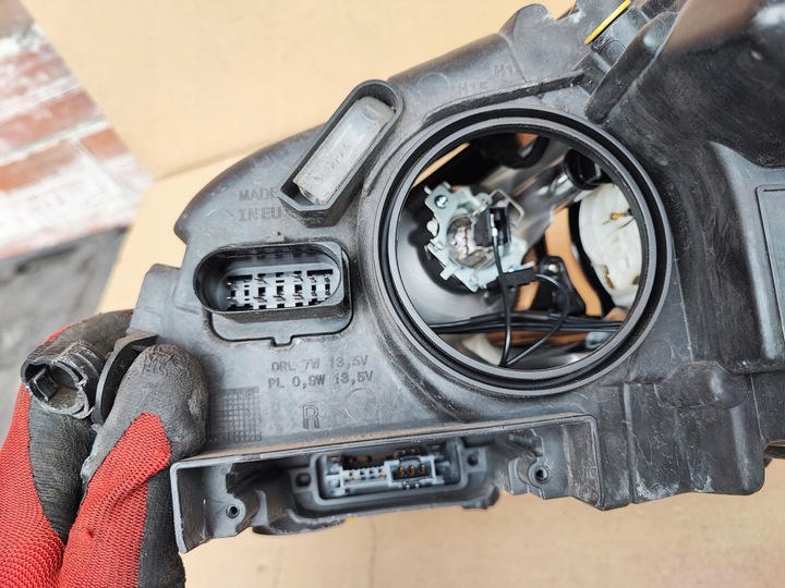 фото №13, Kuga mk2 2.0 tdci лампа bi-xenon права перед ксенон