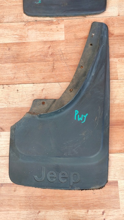 фото №1, Jeep grand cherokee wj 99-04 бризковик праві зад