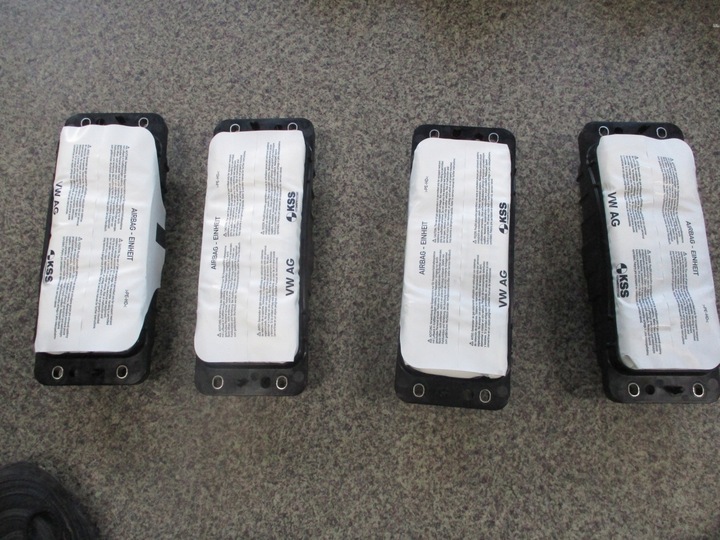 фото №1, Подушка подушка безопасности vw t6 7e0880204d 7e0880204e