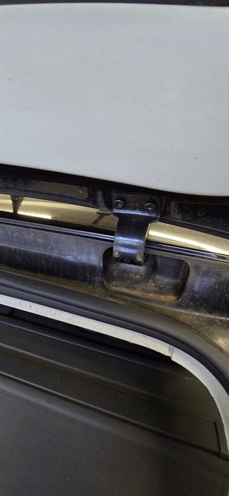 фото №9, Петля крышки багажника skoda fabia 1 i 1999-2008 combi 6y0827301b