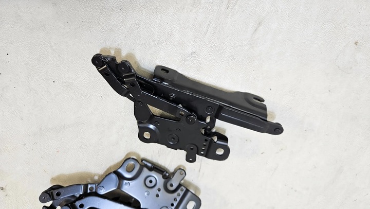 фото №8, Петля капота лівий праві bmw f30 f31 13989610 комплект