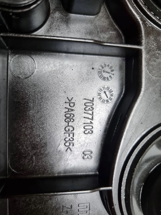 фото №6, Крышка клапанов 03p103469a vw polo 6r skoda fabia seat ibiza v 1.2 tdi