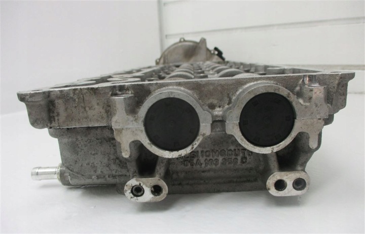 фото №7, Рамка головки права audi q7 6.0 tdi v12 05a103356c