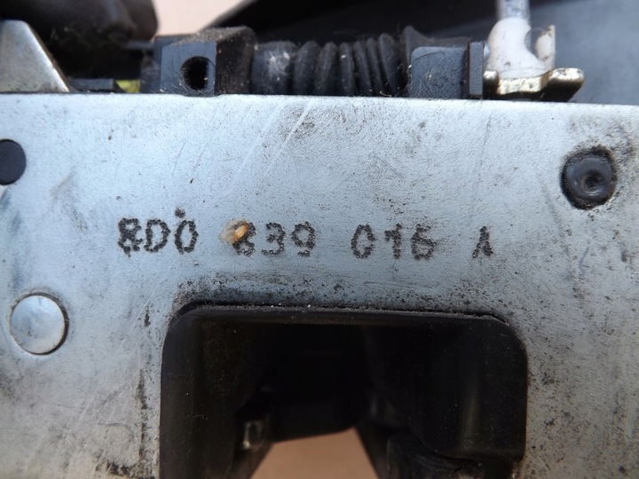 фото №8, Audi a4 b5 a3 8l 8d0839016a замок двері правий задній зад