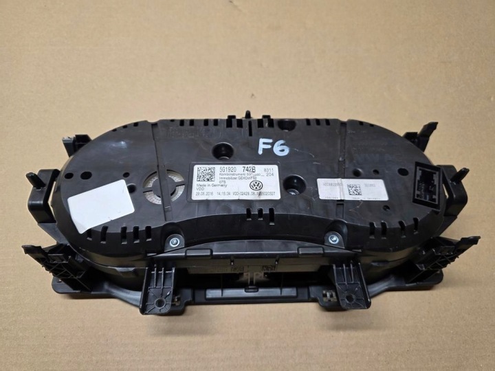 фото №7, Панель приборов vw golf vii 5g1920742b европа 29