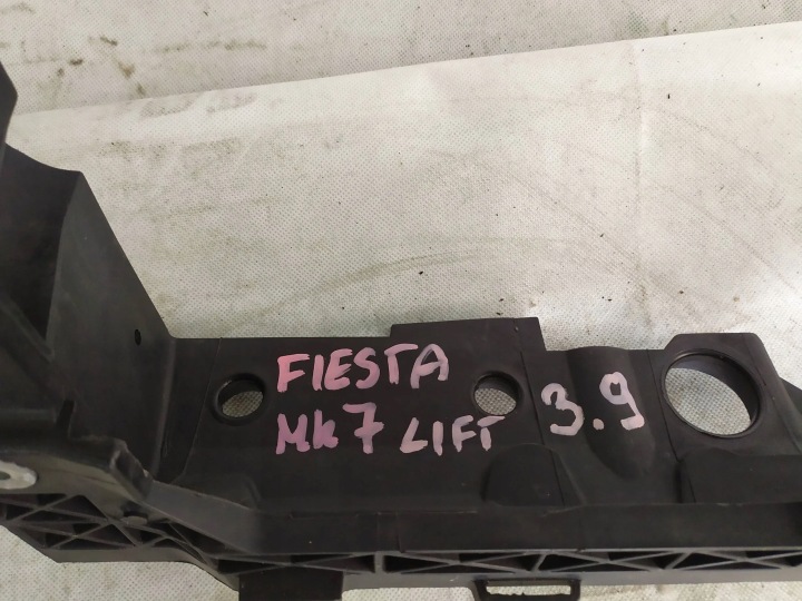 фото №9, Передня панель підсилювач ford fiesta mk7 рестайлінг