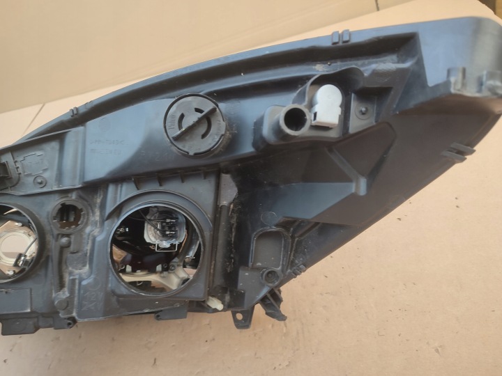 фото №13, Фара правое фара передняя линза eu renault megane scenic 3 260106928r