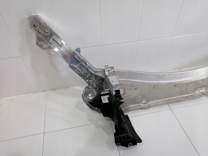 фото №9, Pas переднее перед mercedes w253 w213