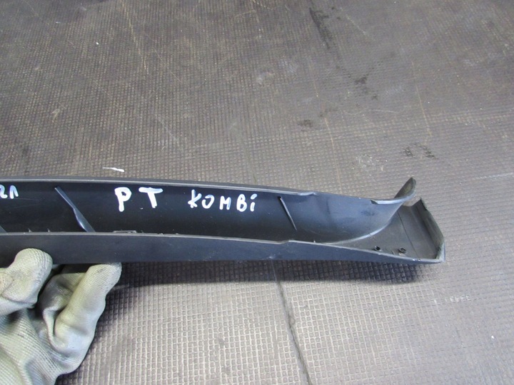 фото №9, Планка скла двері праві зад 67673-02020 toyota corolla e21 1.8 b гібрид 19