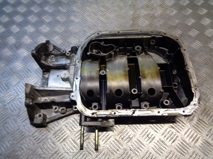 фото №3, Основа піддон масляної toyota avensis t25 2.0 d4d