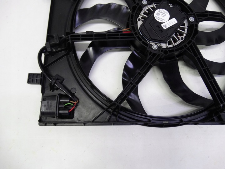 фото №12, Vw passat b8 golf viii вентилятор радіатор 5wa121205 оригінальний