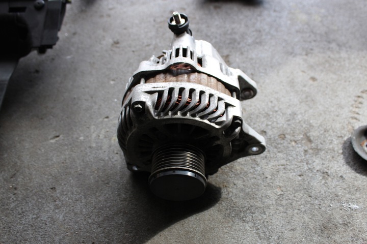 фото №1, Subaru outback iii 03-09 2.0d генератор