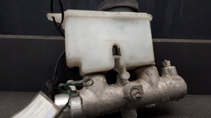 фото №9, Насос гальмівна mazda 323 3d 95r