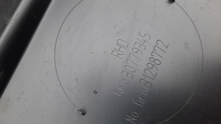 фото №16, Панель під лобовим склом 30779345 volvo v60 s60 ii 10-18r англієць