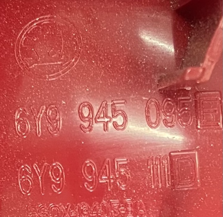 фото №14, Лампа левая зад задняя skoda fabia рестайлинг sedan универсал