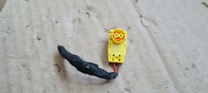 фото №5, A4 b9 8w штекер разъём подушка безопасности 4m1972562b a5 8w 8w q7 q5