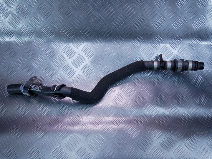 фото №1, Шланг труба шланг води 079121036c audi rs4 b8 4.2 fsi
