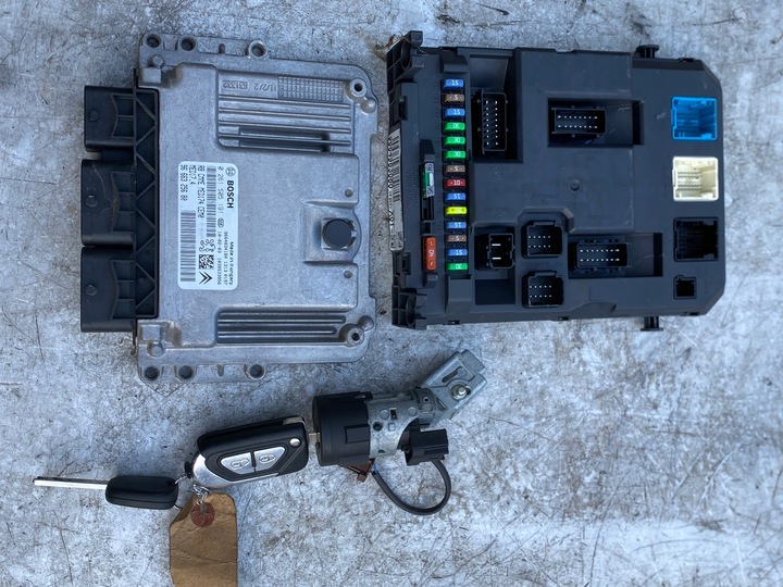 фото №1, Набор стартовый компьютер citroen ds3 1,6 thp 0261s05191