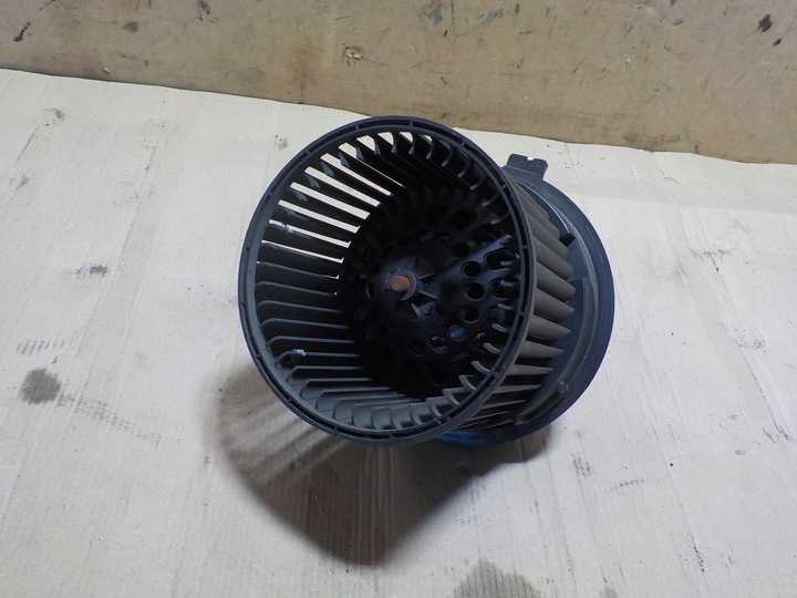 фото №6, Вентилятор воздуховод clio iv 16r. t1029527h
