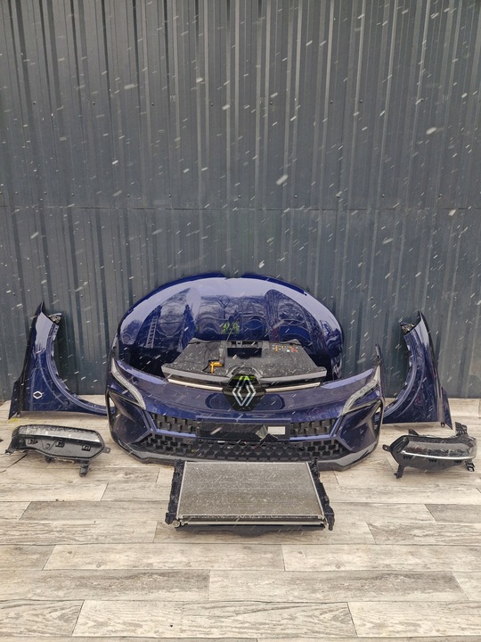 фото №1, Перед бампер лампы капот renault megane v e-tech lakier-terre