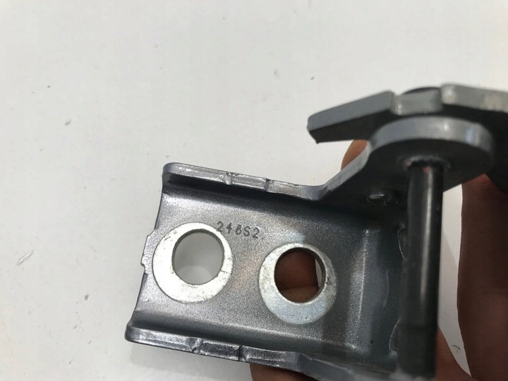 фото №4, Opel mokka-e b ii 2022 петля двері зад праві верхній