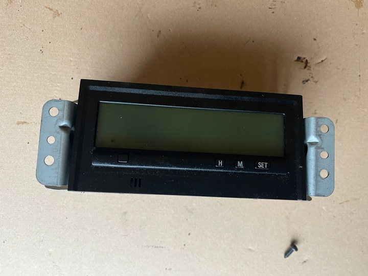 фото №1, Дисплей экран mitsubishi space star часы 1998-2002 mr381289