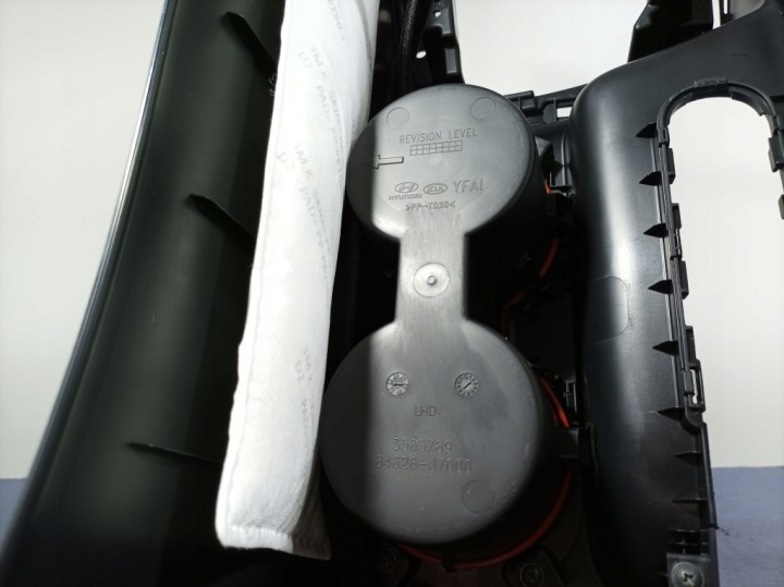 фото №10, Kia ceed iii рестайлінг підлокітник тунель середній eu