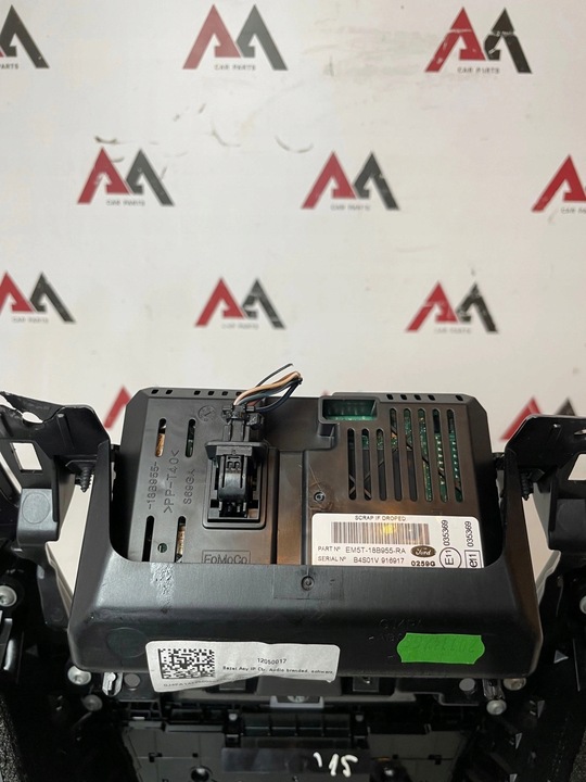 фото №13, Панель середній радіо ford b max