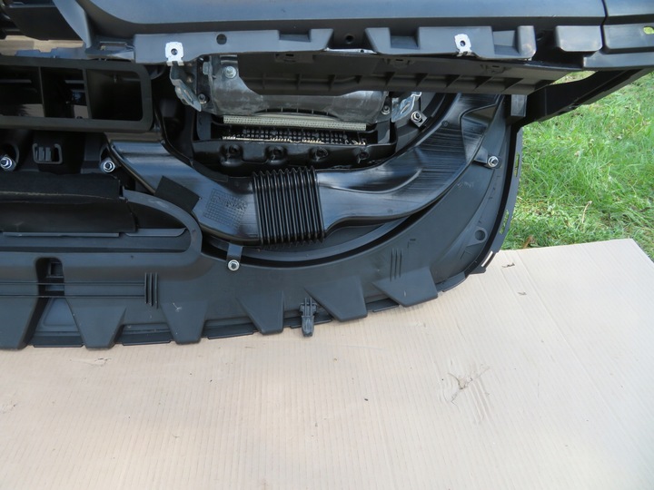 фото №14, Seat leon ii 1p панель раздаточная консоль 1p0857067