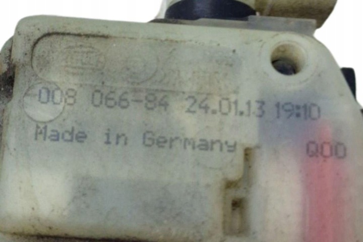 фото №8, Замок капота tesla модель s 600757200e 0.0l электрический 2014