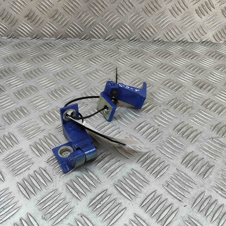 фото №1, Набор петли правых задних дверь skoda skoda enyaq iv suv 5ac, 5az