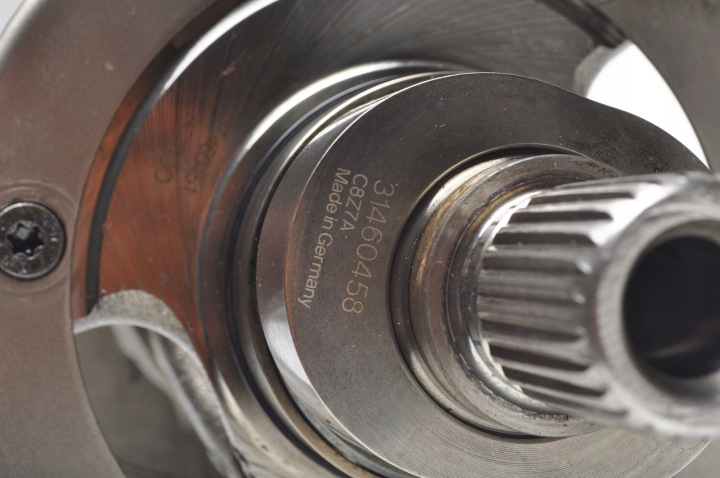 фото №12, Volvo xc60 ii b5 вал колінчастий 31460457 31460458 31460451