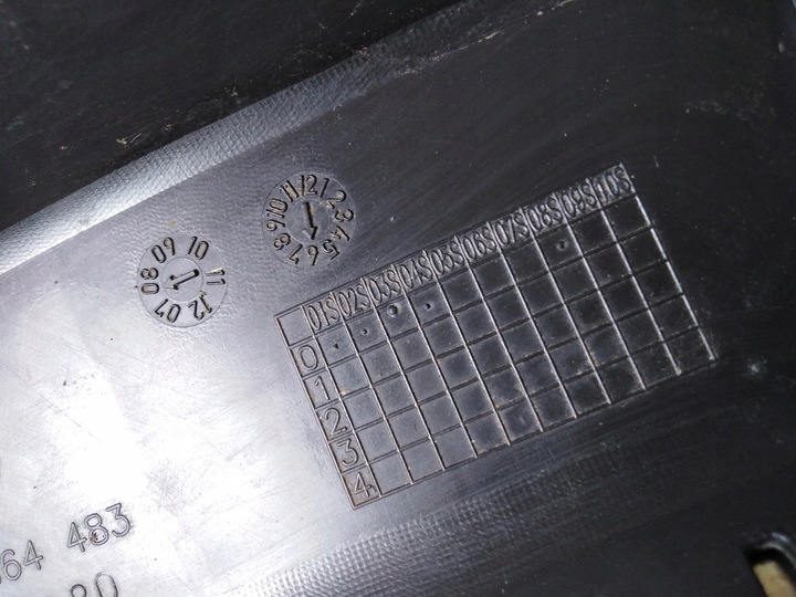 фото №7, Audi a4 b8 универсал защита ремня зад краю багажника 08r