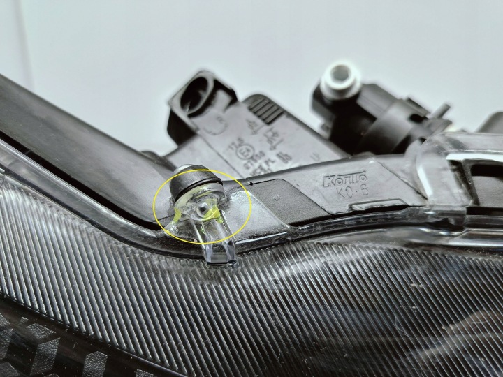 фото №12, Toyota yaris iv 4 p21 19-фара передняя правое перед линза koito k0-6 eu
