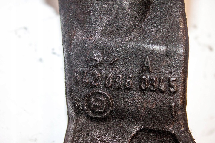 фото №8, Mercedes-benz r w251 2007 кронштейны i лапы