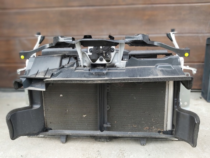 фото №6, Toyota c-hr рестайлінг 2,0 gr sport pas переднє бампер капот лампа радіатор