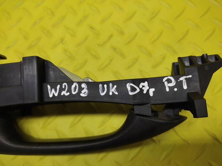 фото №5, Mercedes w203 ручка правий зад uk