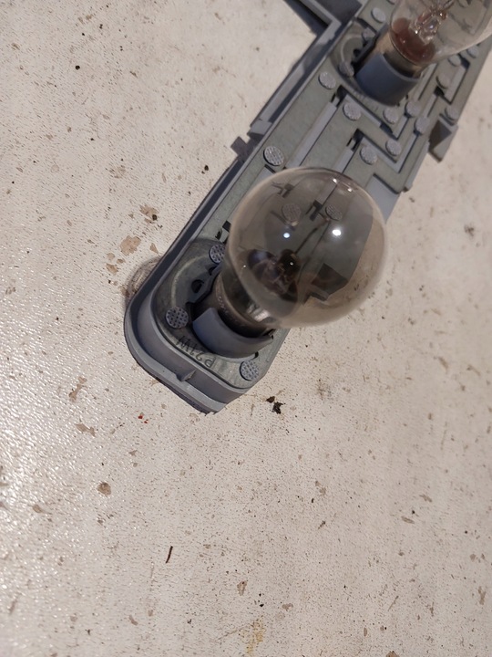 фото №7, Opel zafira b ii дорестайлінг лівий задній вкладка лампи лампочок оправа штекер