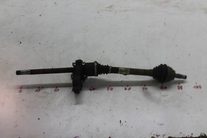 фото №1, Піввісь праві перед автомат 9656329480 citroen c4 picasso 1.6 ehdi 06-13