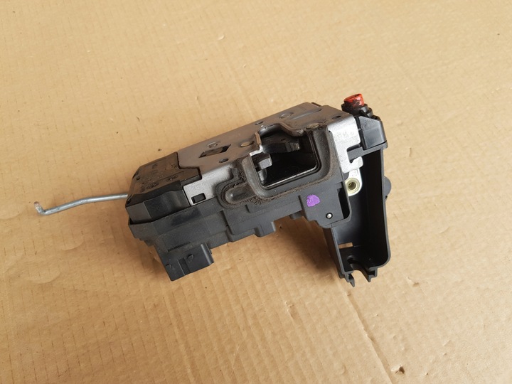 фото №7, Замок двері праві зад opel zafira b astra h 13210739 pw 4 pin справний